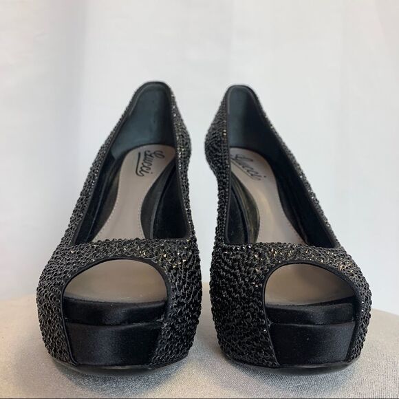Gucci Black Satin Strass Embroidered Sofia Etoile Peep Toe Pumps Size 37.5 🔥 - Picture 7 of 11